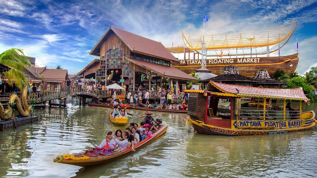 Chợ Nổi 4 miền nổi tiếng của Thái Lan – Four Regions Floating Market